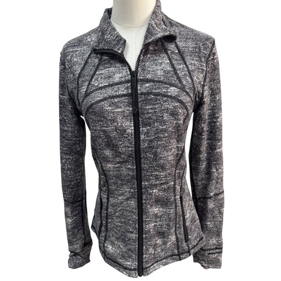 Like New Lululemon Define Jacket – Size 8, Black/White Space Dye Print - Picture 1 of 7
